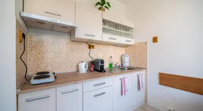 Cozy Studio Apartment - Image 3
