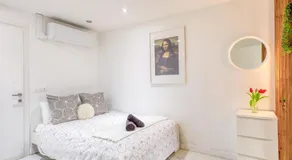 Évasion Urbaine Studio Cozy avec Terrasse et Parking, à 10 Minutes de Paris Gare du Nord - Image 2