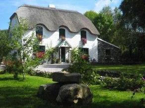 Lissyclearig Thatch Cottage - Image 5