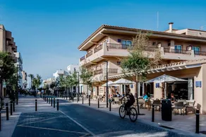 Hostal Residencia Voramar - Image 5