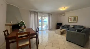 SALTSEA BOUTIQUE VILLAS - Image 2