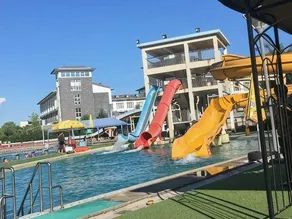 Huanqiu Hotel - Image 5