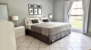 Apartment in Sunny Isles Beach - Image 2
