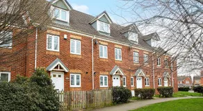 Wisteria House Nuneaton by Smart Corporate Stays - Image 4