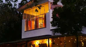Dheer- BnB at an Artist's Abode - Image 3