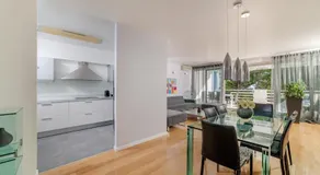 Hermosa Luxury Apartment - Image 3