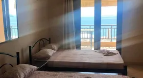 Bella Vista Apartments - Image 2