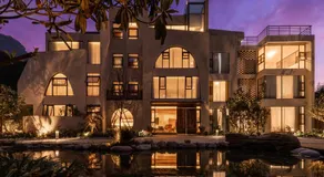 五韵观山悦WuYun Designer Boutique Hotel Closest to Tianmen & Fox Fairy Show - Image 3