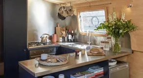 Boutique Barges - Image 3