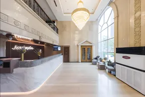 Home Inn Plus Beijing Dongzhimen Metro Airport Express Station - Image 5