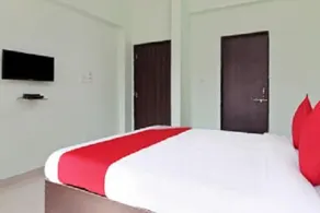 Hotel Nandanvan by Royal Stay - Image 4