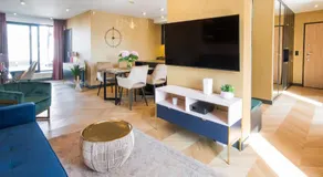Luksusowy penthouse z jacuzzi i widokiem na morze - Image 2