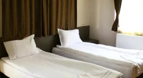 Guest House Central - Image 2