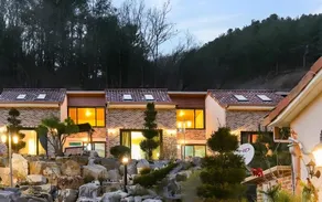 Chuncheon (Nami Island) Big Bear Pension - Image 2