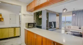 Water surrounded beautiful 2BR apartment by Rakvista - Image 4