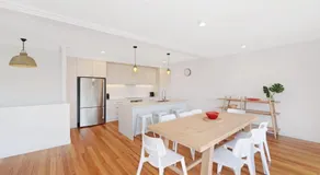 Avoca Chic - Modern Town House - Image 5
