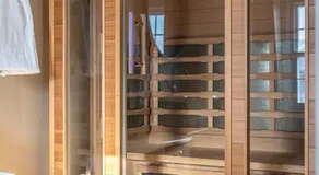 Riverside Inn - Image 4