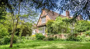The Gingerbread House - Image 5