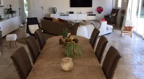 Propriété : 300 M² + (25 M² d'annexe / Pool House) sur 5 ha boisé à 10' d'Aix en Provence - Image 3