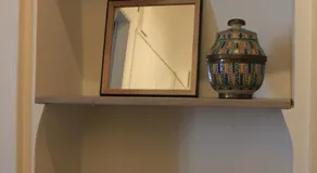 Chambre cozy et Salon de 60 m2 au coeur de la cité - Image 3
