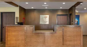 Comfort Inn & Suites Euless DFW West - Image 4