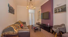 By Lushlets - City Centre Hot tub Pool table - Great for Hens Stags & Rugby groups! - Image 2