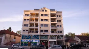 Perla Lux Apartments - Image 4