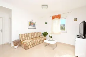 Holiday house Željko Drvenik Mali (Island Drvenik Mali), Riviera Trogir - Image 2
