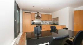 Britannia Apartments - Image 3