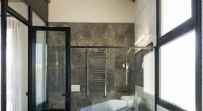 Gillham Vineyard Hotel - Image 5