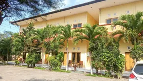 OYO 3096 Hotel Dewi Warsiki Near Gilimanuk Port - Image 3