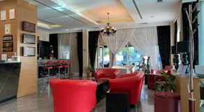 City Hotel Plovdiv FREE PARKING - Image 2