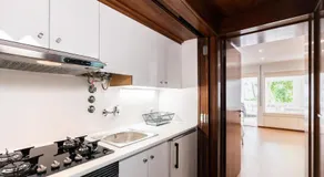Carcavelos Beach & Business by The Portuguese Butler - Image 2
