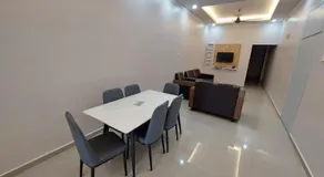 MT HOMESTAY - Image 2