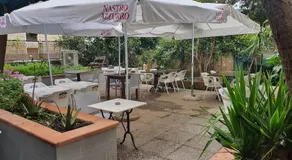 Bella Napoli Guesthouse Trattoria Pizzeria - Image 5