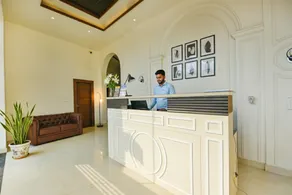 FabHotel K9 Royal - Image 2