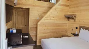 064A Brand New Peaceful Chalet with Loft & King Bed near Grand Canyon South Rim - Image 4
