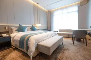 Jingmao Hotel (International Glasses City Danyang Railway Station) - Image 4