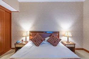 Hangzhou Overseas Chinese Hotel - Image 2