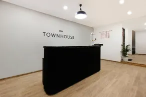 OYO Townhouse 164 Near ESI HOSPITAL - Image 3