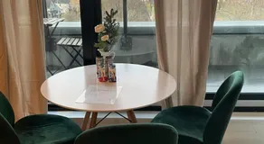 Serene Cozy 1BDRM Condo near Sherway Mall, Lakeshore, & Airport - Image 2