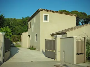 Rummelig villa med pool - Image 5