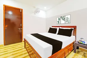 Hotel O Stayo Inn - Image 1