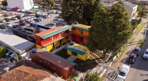 Studio 2 com Estacionamento Ar Condicionado Quente e Frio perto de tudo - Image 2