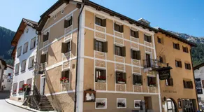 Alpina Hotel-Apartments - Image 3