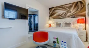 B&B Modern Times - Image 2