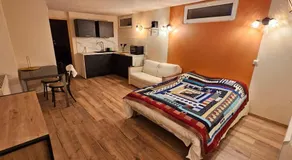 Studio cosy 32m2 independant dans maison - Image 2