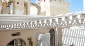 Hostel 16 Oia - Image 3