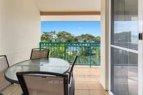 Celebrity on Shingley - Airlie Beach - Image 2