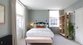 The Blue Pigeons Hotel and Restaurant - Image 2